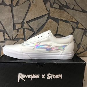 Revenge x Storm Bolt White